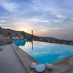 Mykonos Mint - Sofia * Kalafatis