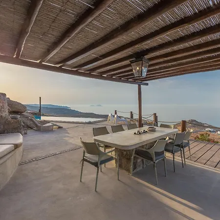 Mykonos Mint - Sofia * Καλαφάτη
